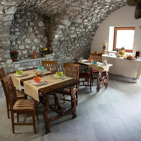 Le Aquane Bed & Breakfast Ono San Pietro